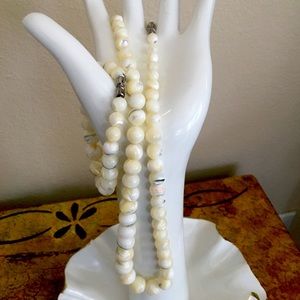 Necklace and bracelet set (native pearls)